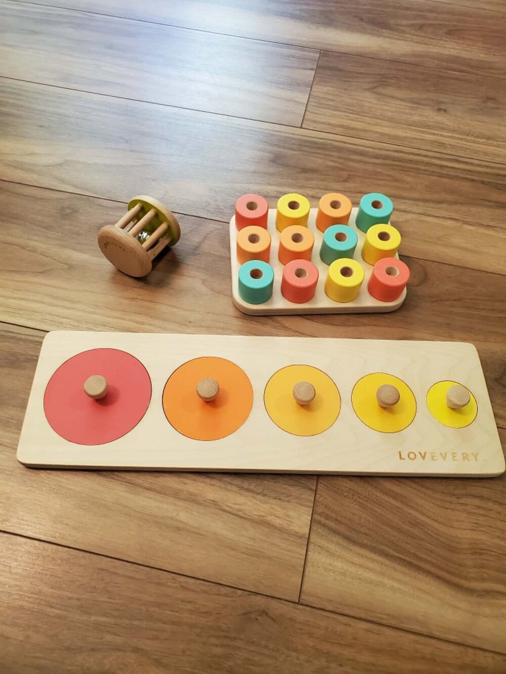 Loververy Circle of Friends Puzzle Wooden Staking Pegboard & Rolling Bell